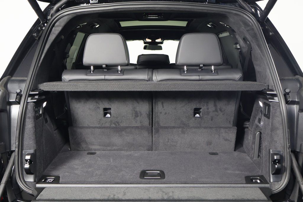 2026 Bmw X7 M60i photo 8