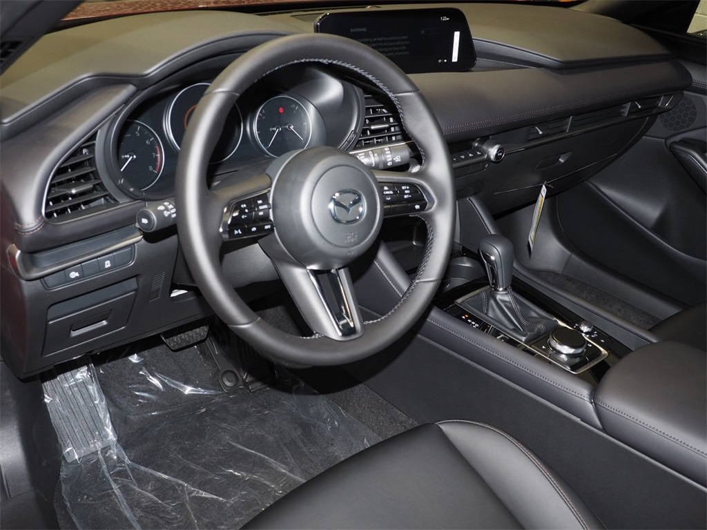 2025 Mazda Mazda3 Hatchback 2.5 Select Sport photo 3