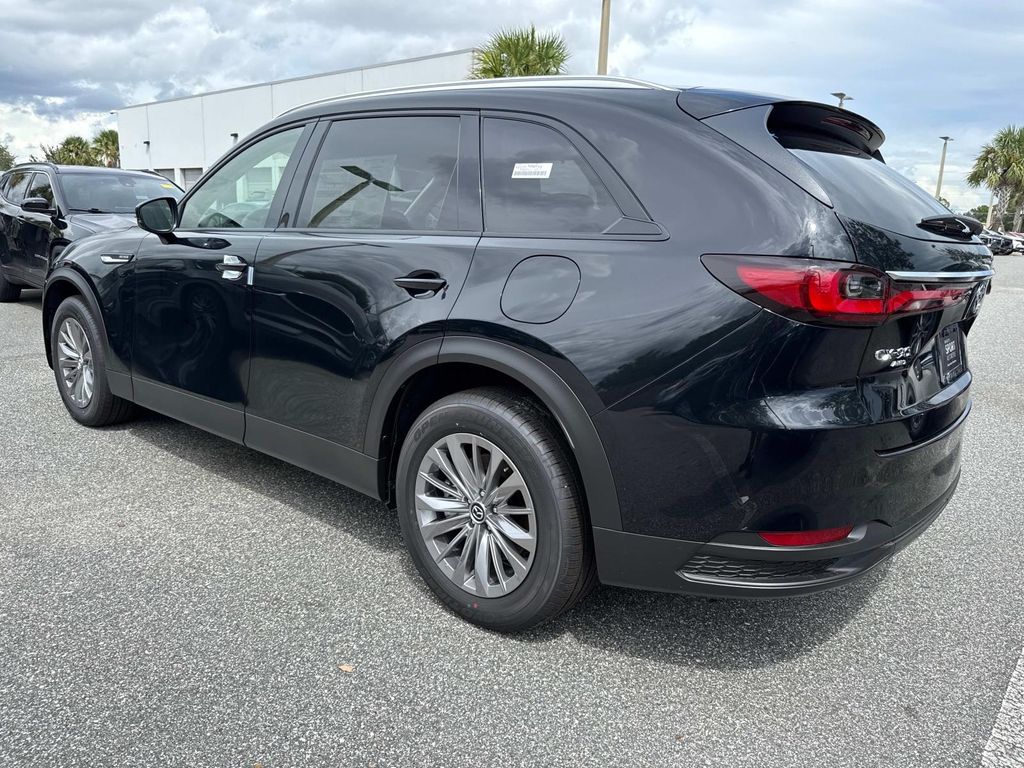 2025 Mazda CX-90 3.3 Turbo Preferred photo 32