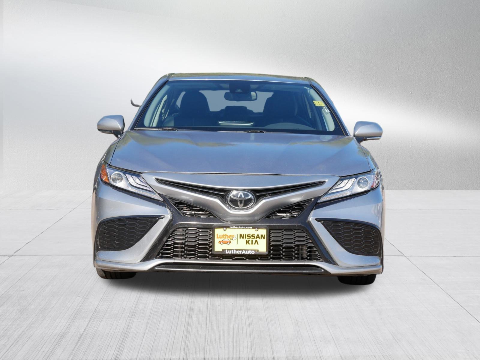 2023 Toyota Camry XSE photo 2