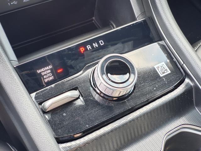 2025 Jeep Grand Cherokee Limited photo 15
