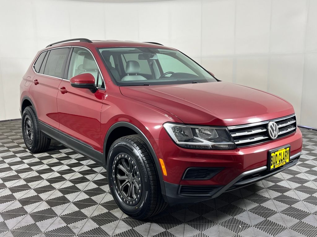 2019 Volkswagen Tiguan SEL photo 3