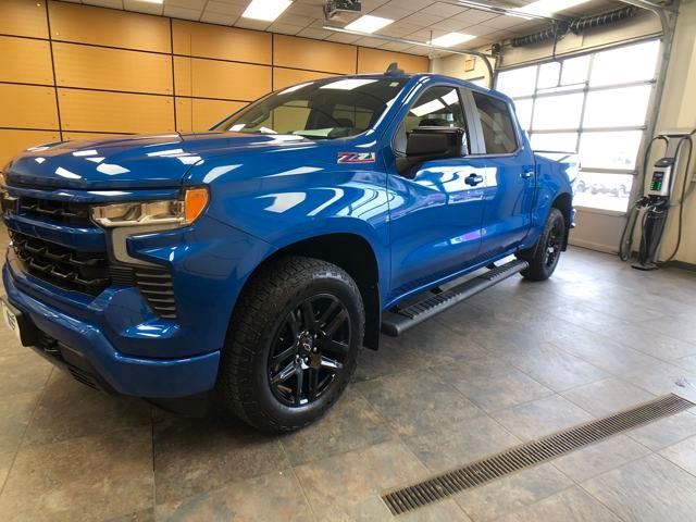 2023 Chevrolet Silverado 1500 RST photo 2