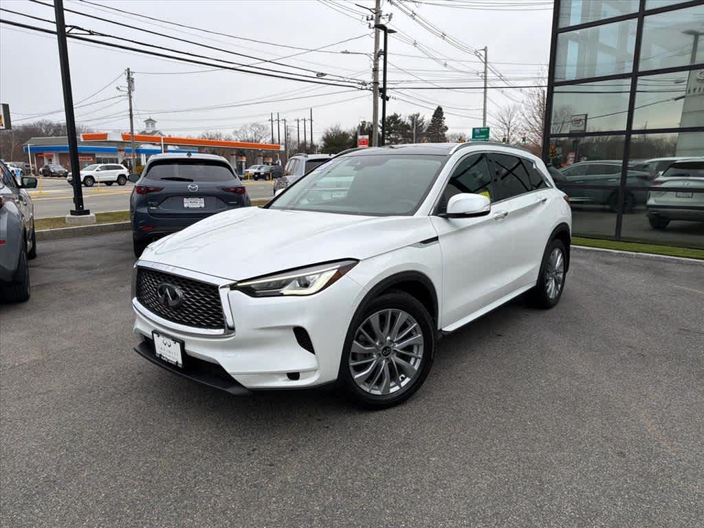 2023 INFINITI QX50 Luxe