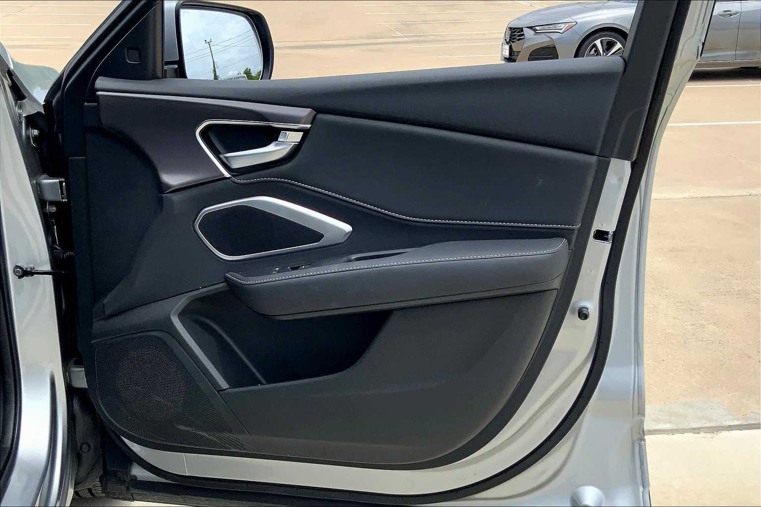 2025 Acura RDX photo 19