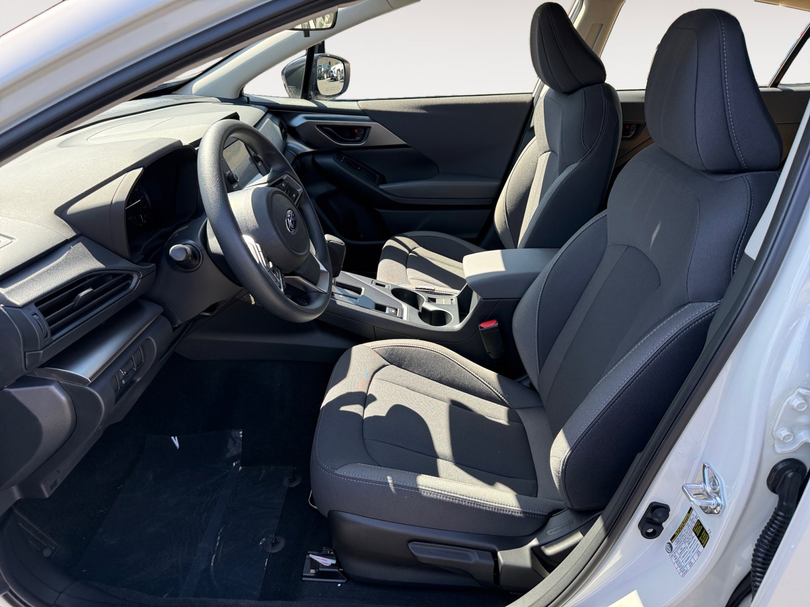 2025 Subaru Impreza Base photo 10