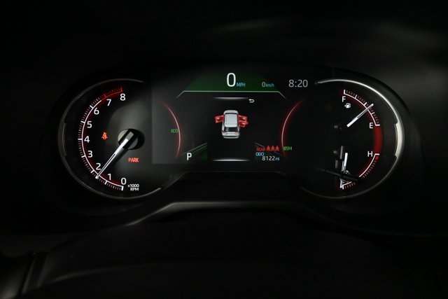 2025 Toyota RAV4 XLE photo 14