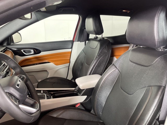 2023 Jeep Compass Limited photo 18