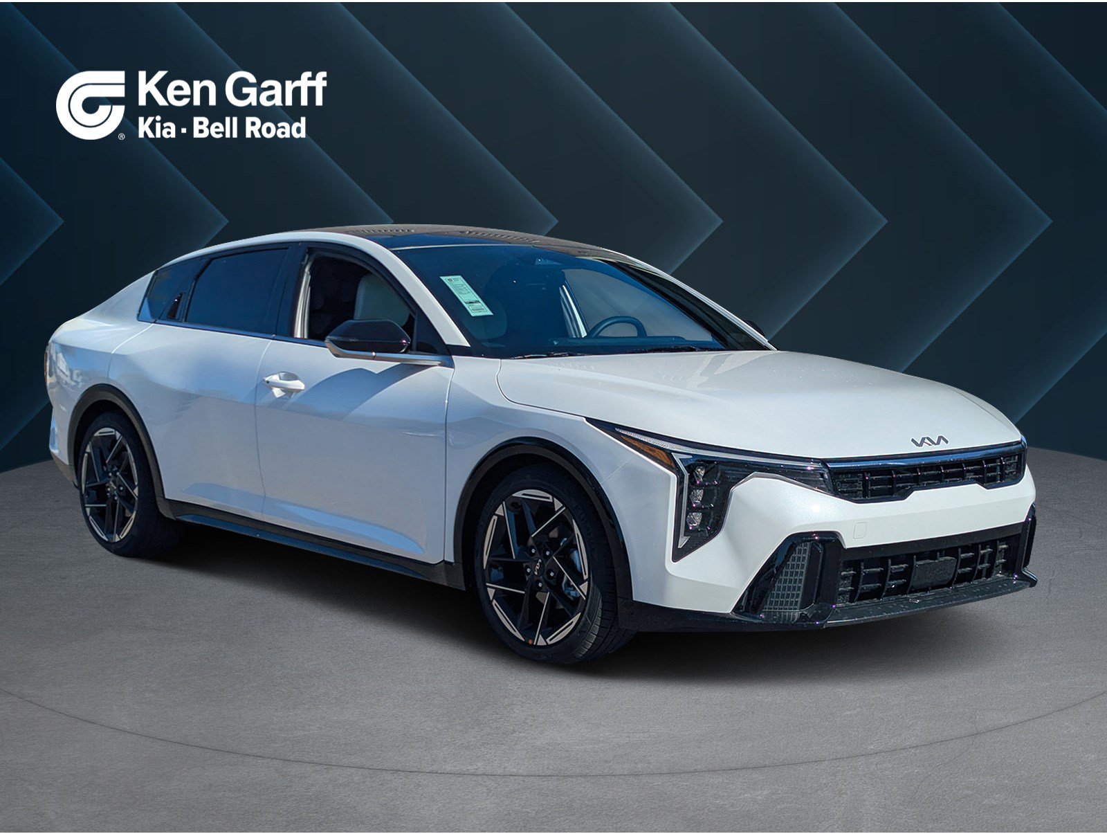 2025 Kia K4 GT-Line's photo