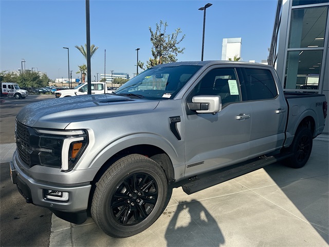 2025 Ford F-150 Platinum photo 3