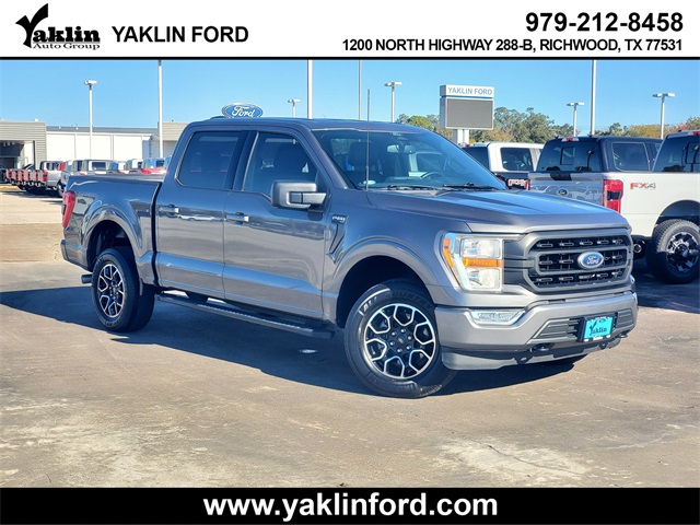 2022 Ford F-150 XLT's photo