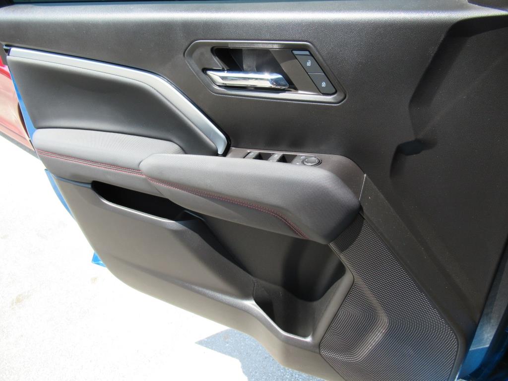 2024 Chevrolet Colorado Z71 photo 27