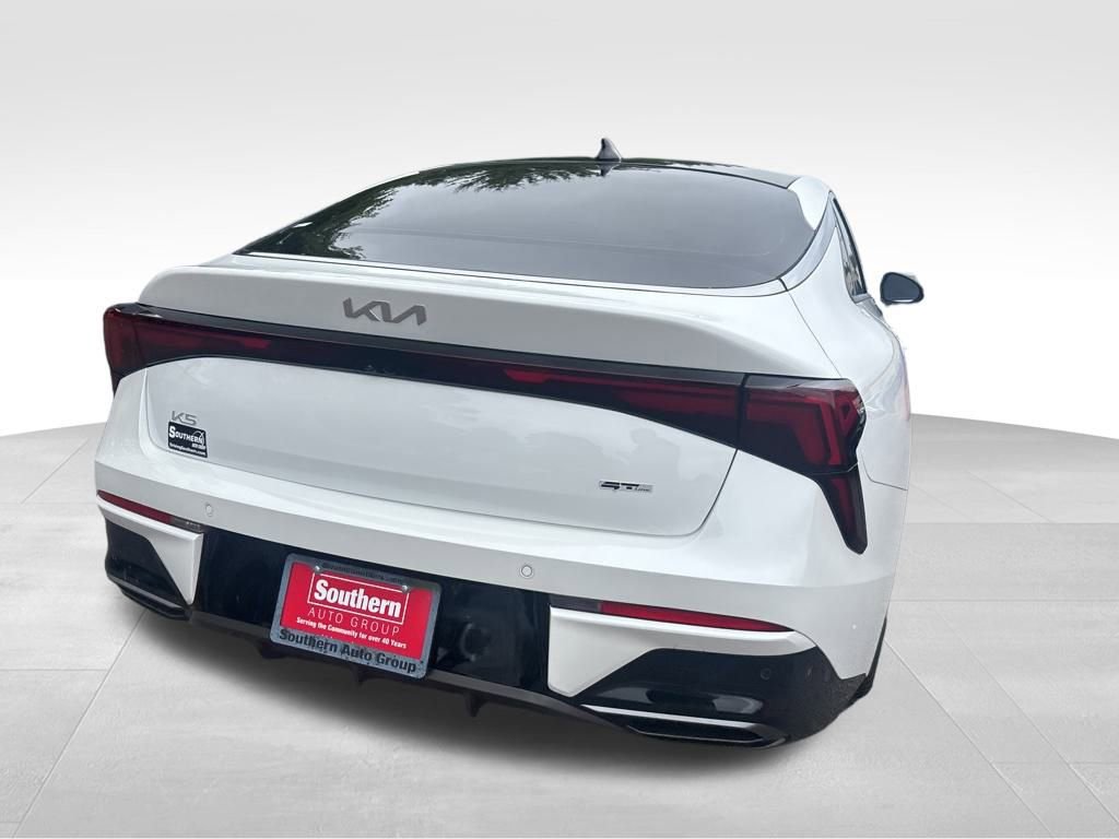 2025 Kia K5 GT-Line photo 11