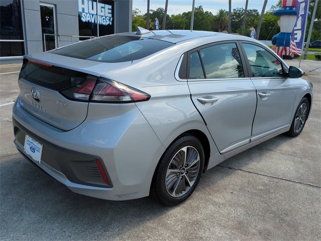 2021 Hyundai Ioniq Plug-In Hybrid SEL photo 3