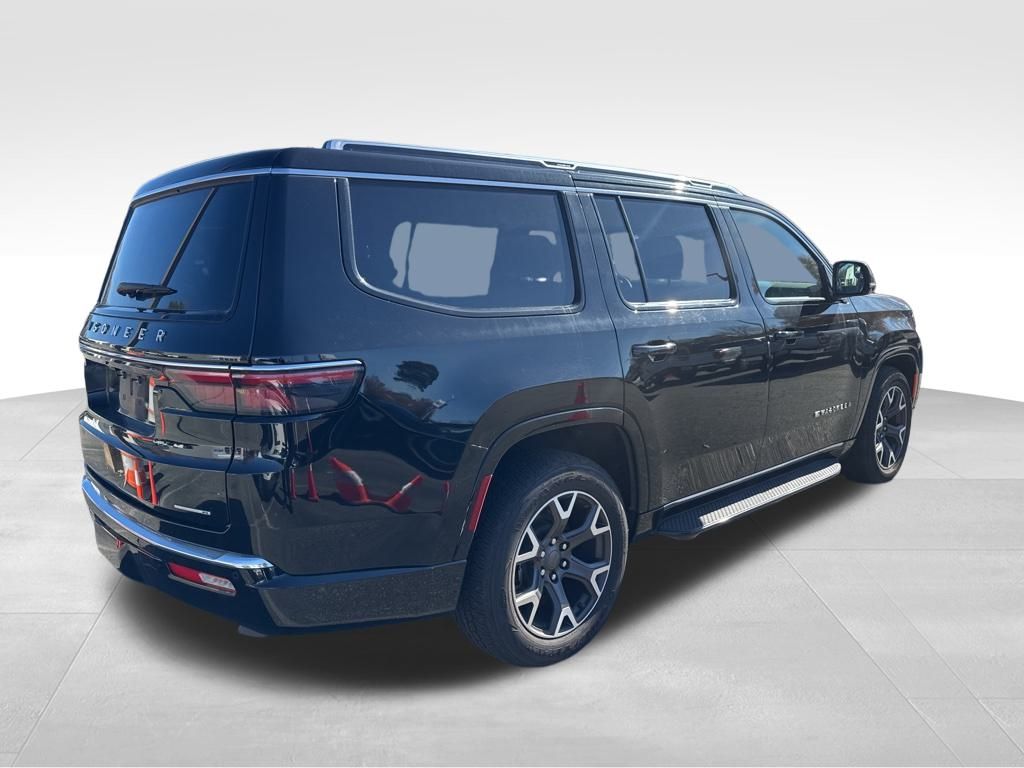 2024 Jeep Wagoneer Series III photo 3