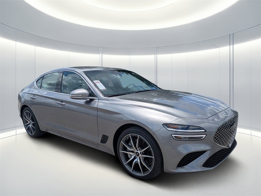 2025 GENESIS G70 Standard's photo