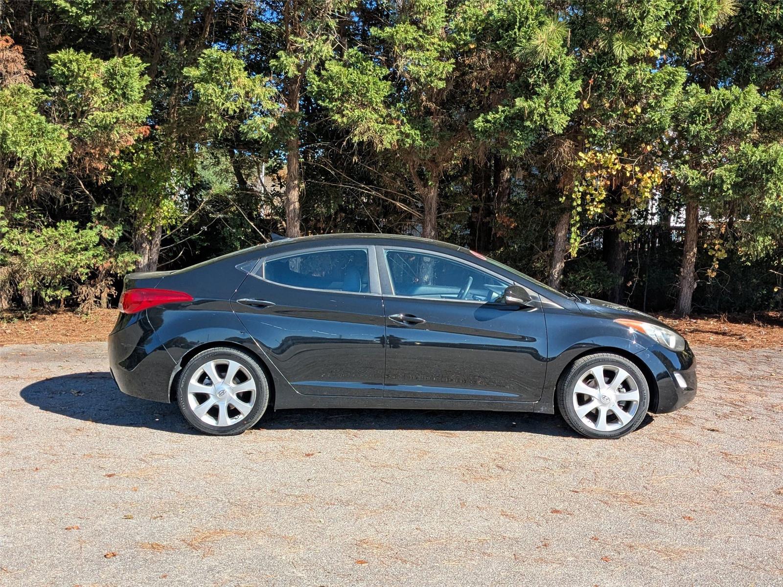 2013 Hyundai Elantra Limited photo 4