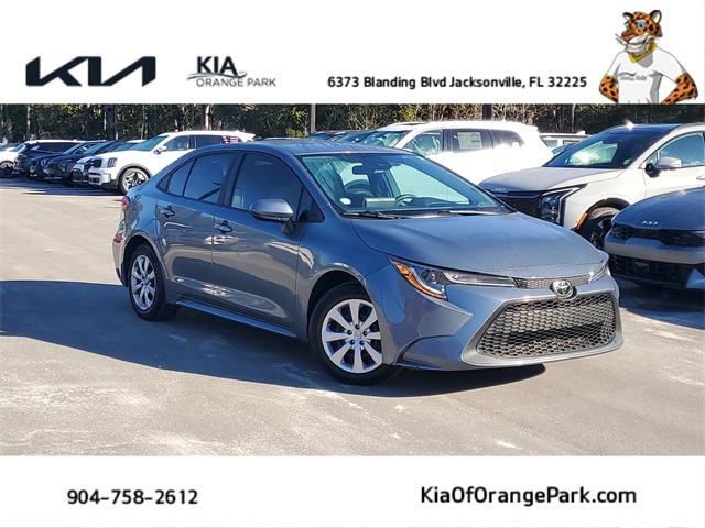 2021 Toyota Corolla LE's photo