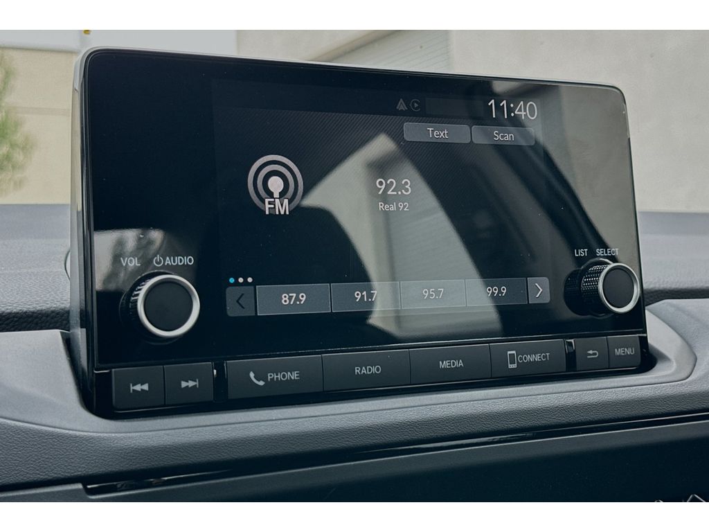 2025 Honda Accord LX photo 20