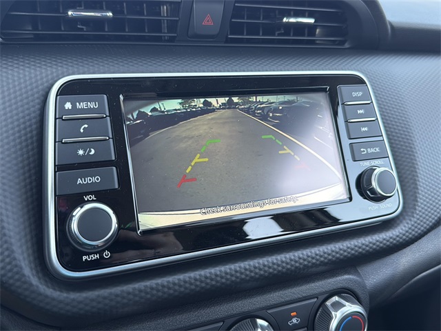 2025 Nissan Kicks Play S photo 15