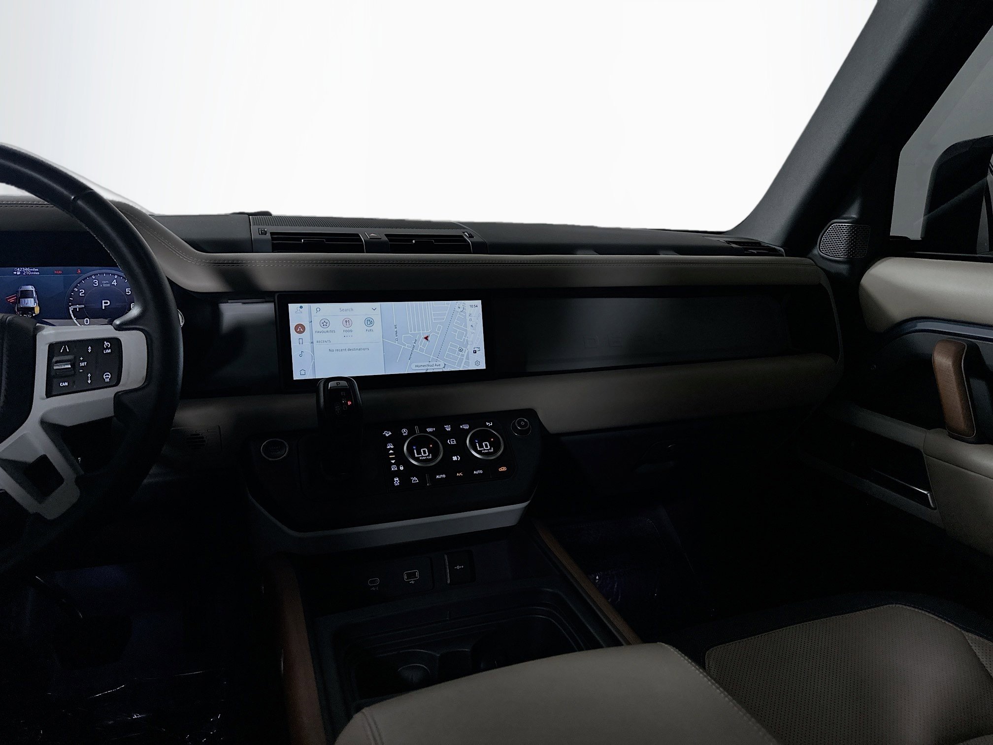 2021 Land Rover Defender X-Dynamic HSE photo 19