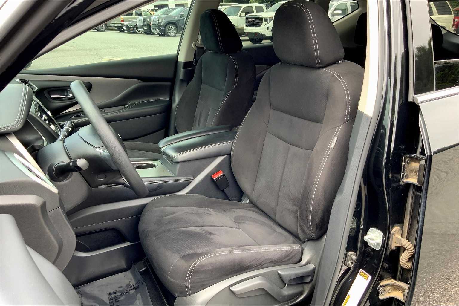 Image 6 of Pre-Owned 2020 Nissan Murano S