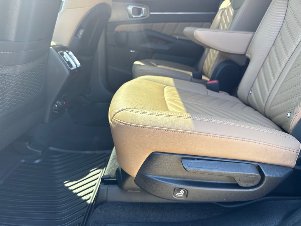 2025 Kia Sorento X-Line SX Prestige photo 21