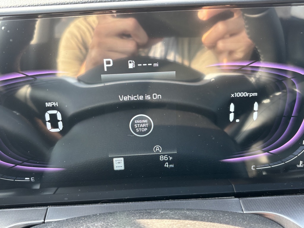 2025 Kia Telluride S photo 4