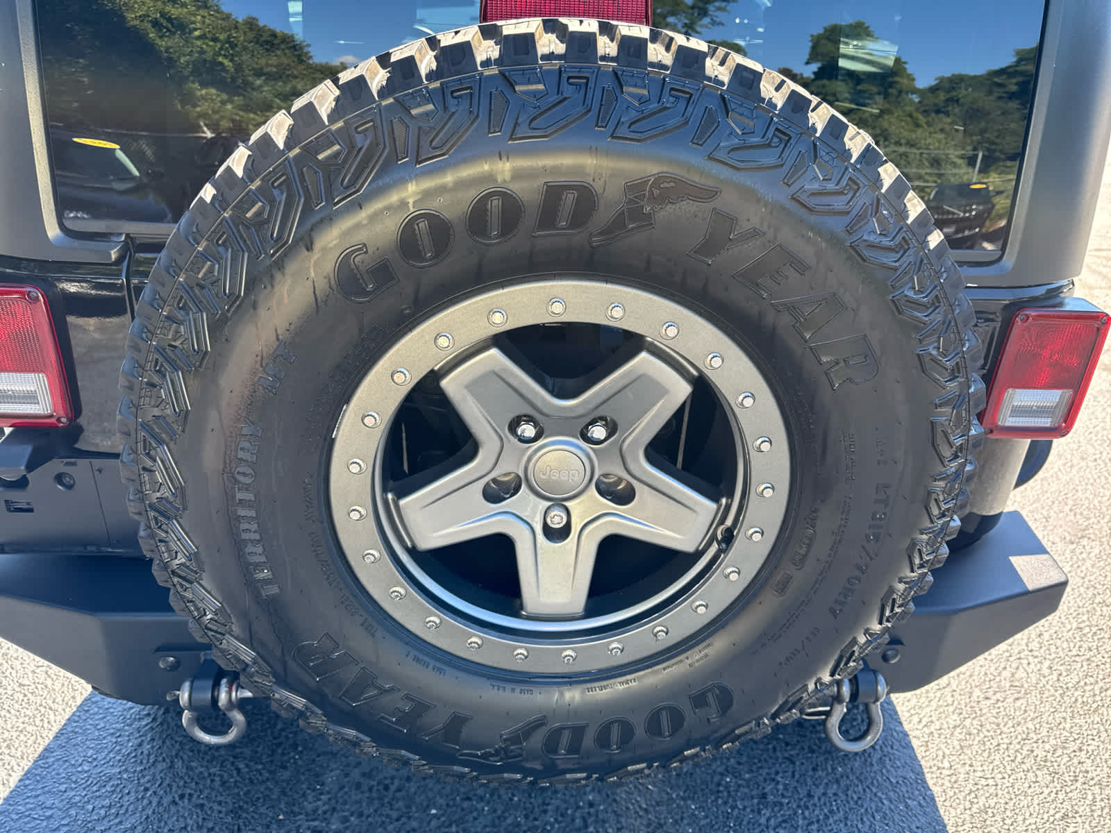 2013 Jeep Wrangler Sport photo 14