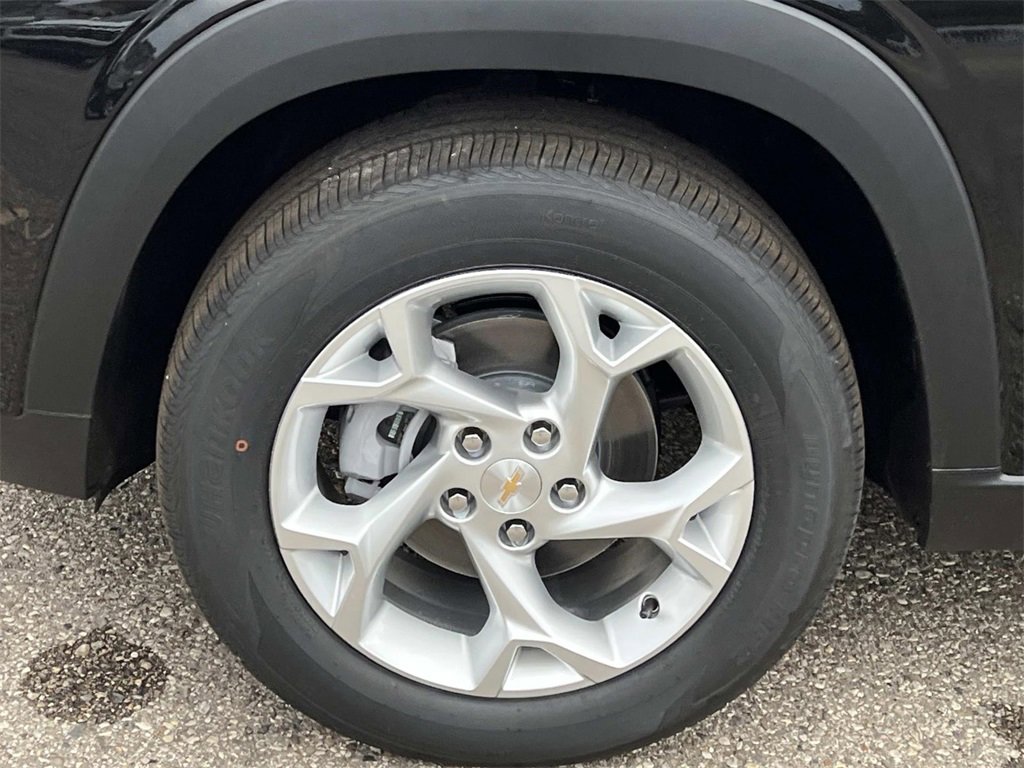 2026 Chevrolet Trax LS photo 24