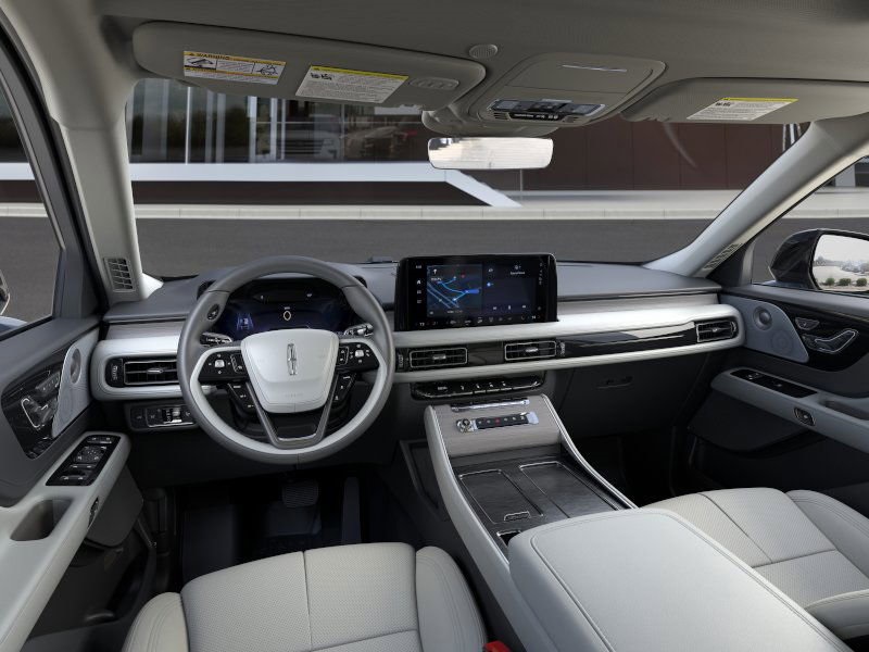 2025 Lincoln Aviator Reserve photo 8