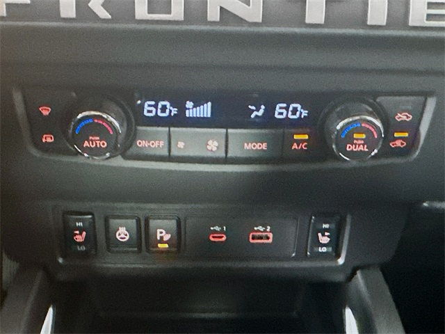 2025 Nissan Frontier SV photo 14