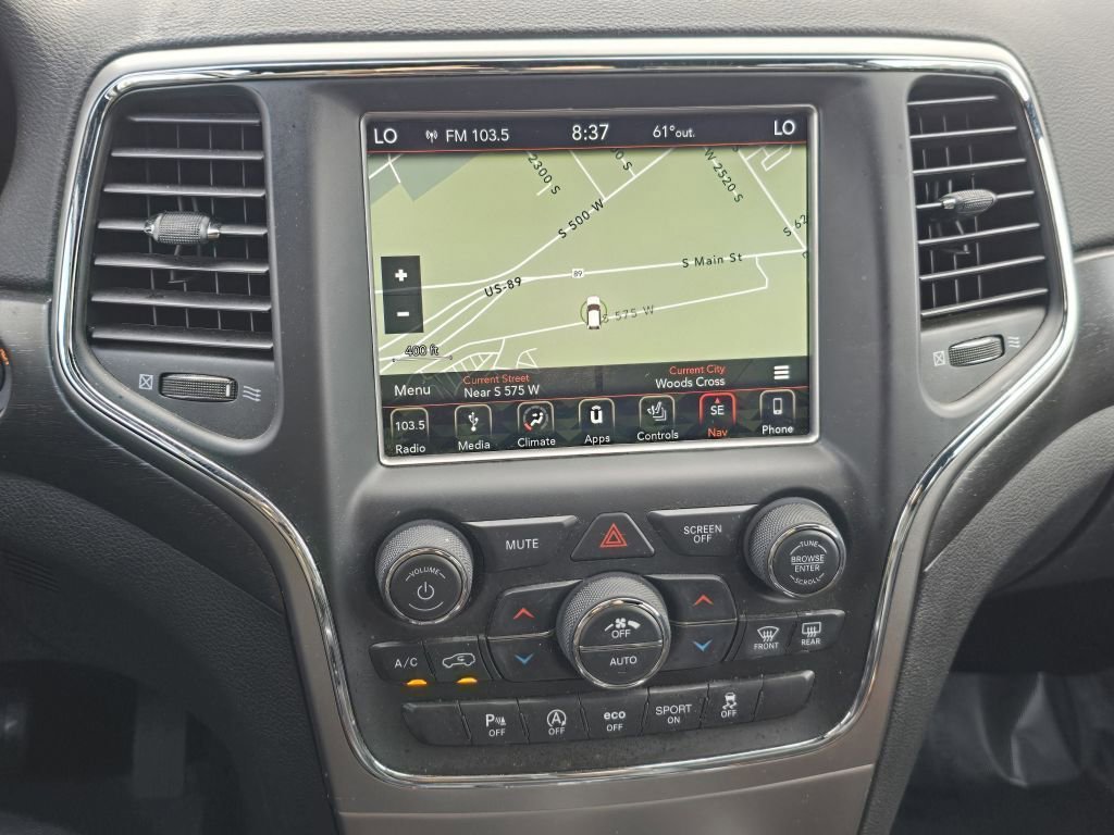 2018 Jeep Grand Cherokee Altitude photo 3