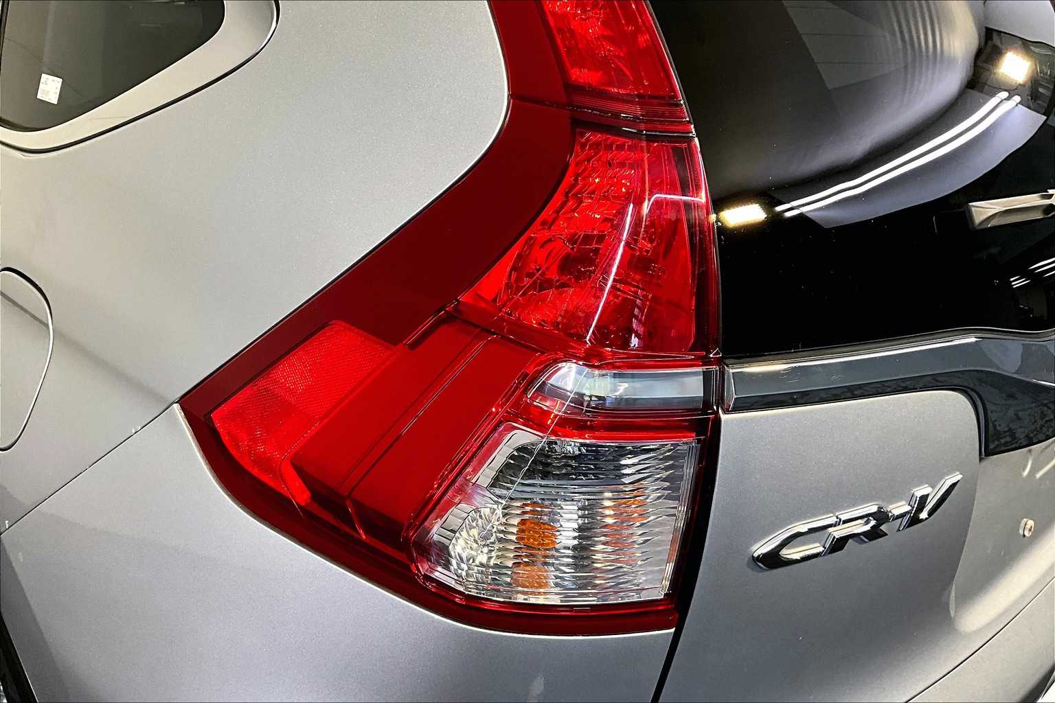 2016 Honda CR-V EX-L photo 27