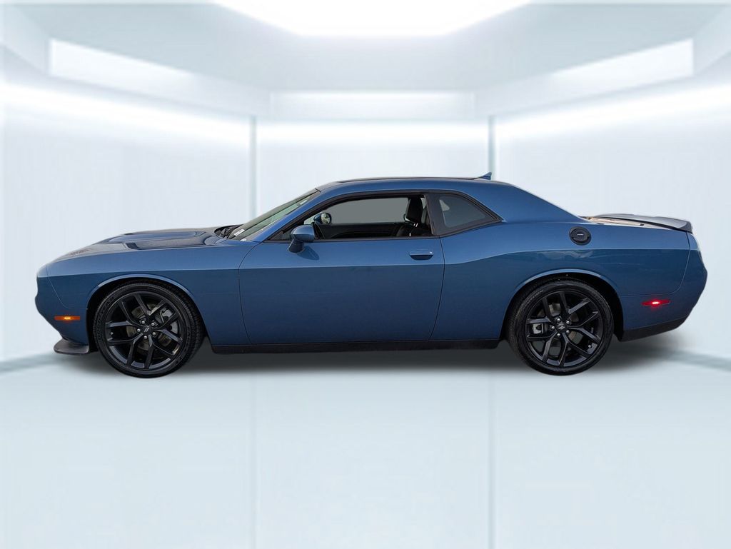 2022 Dodge Challenger GT photo 2