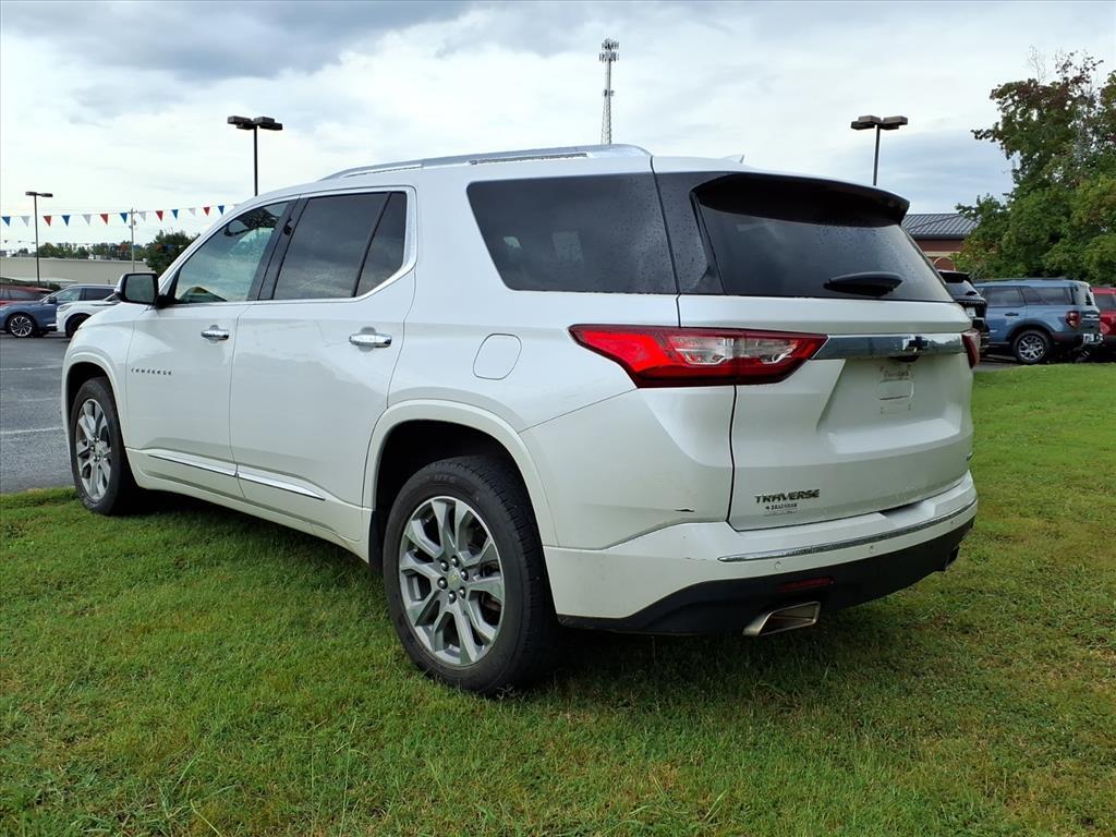 2019 Chevrolet Traverse Premier photo 3