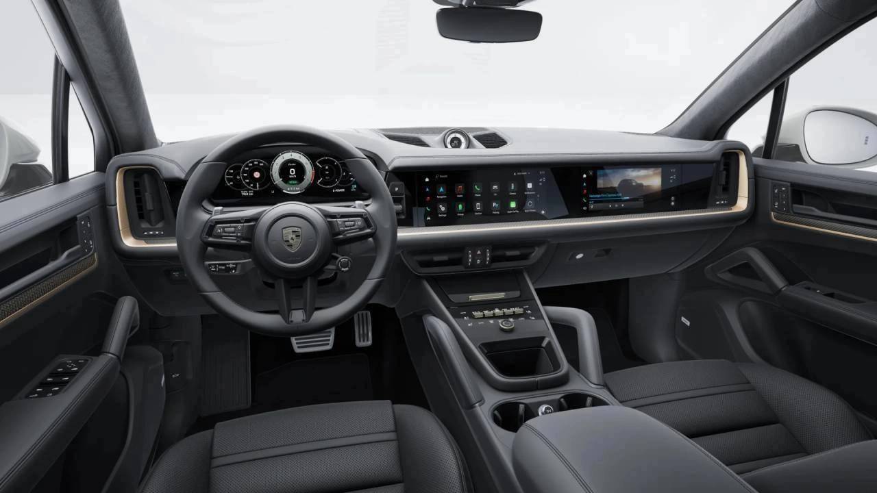2025 Porsche Cayenne Turbo E-Hybrid photo 10