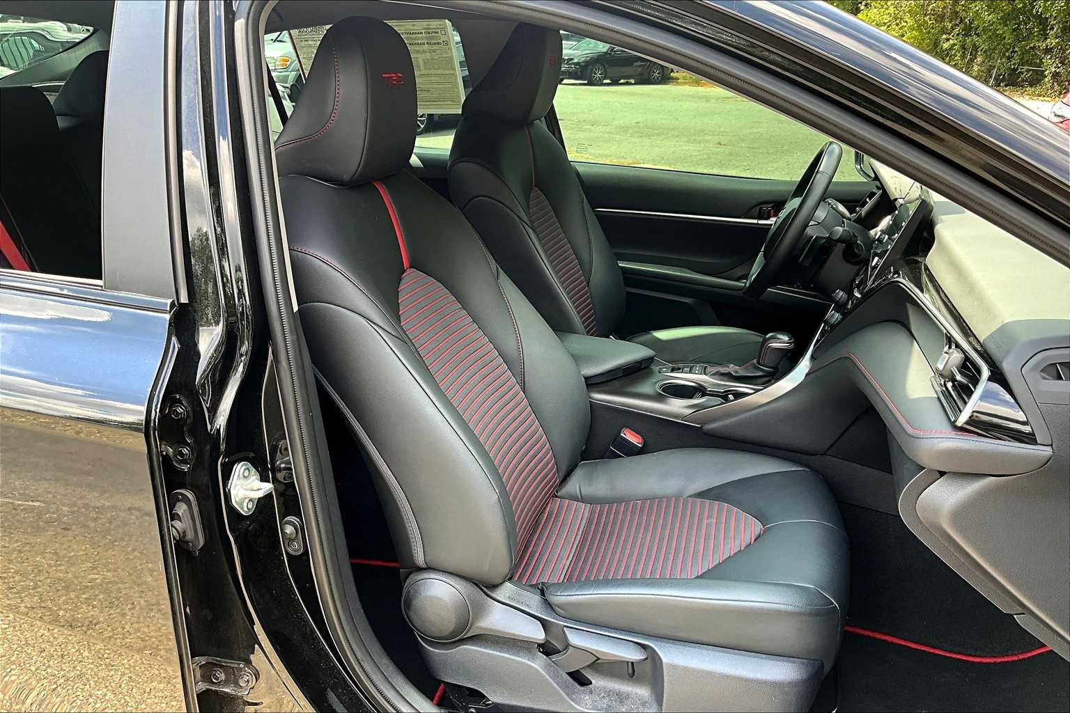 2023 Toyota Camry TRD V6 photo 8