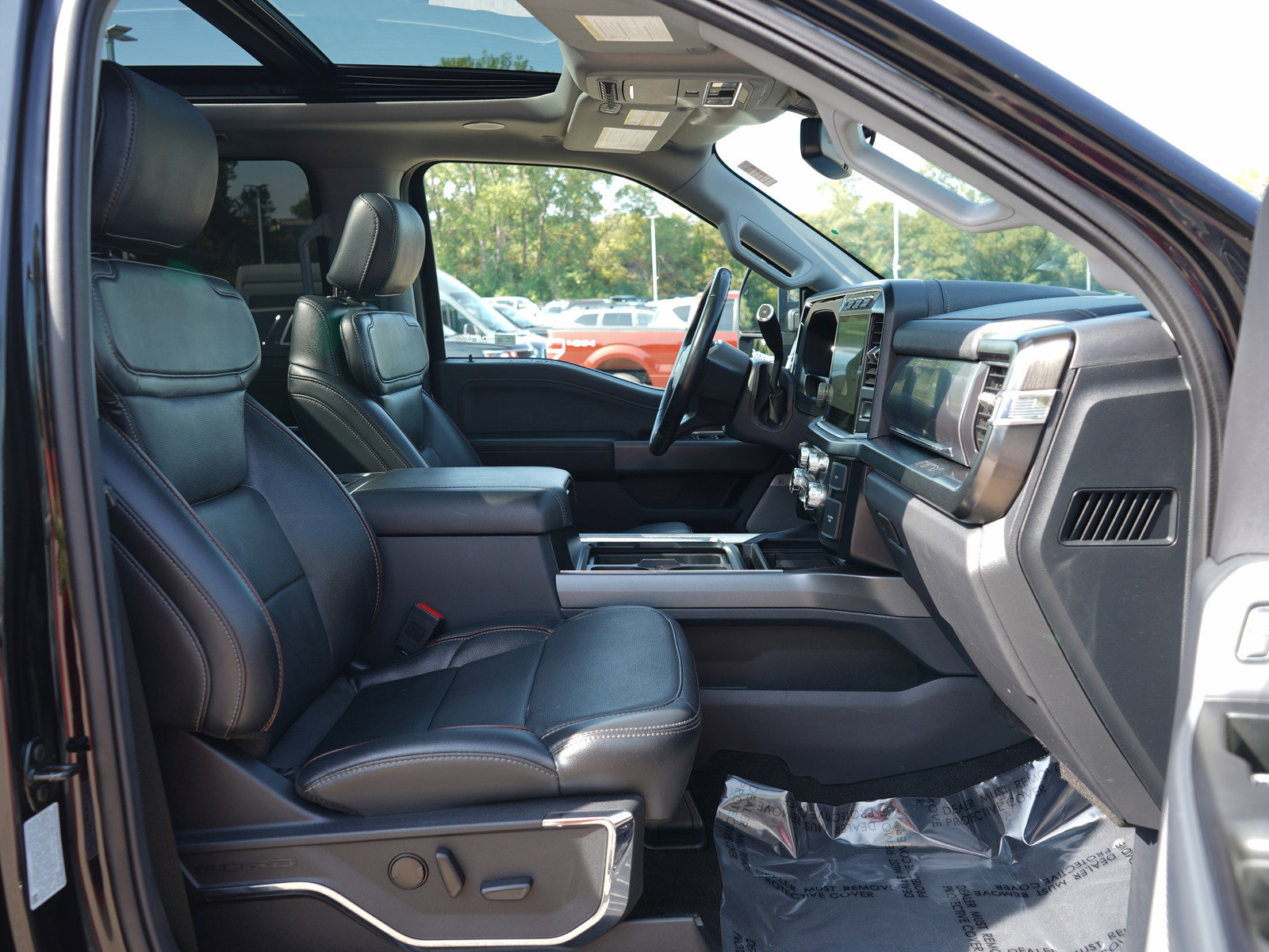 2023 Ford F-350 XL photo 12