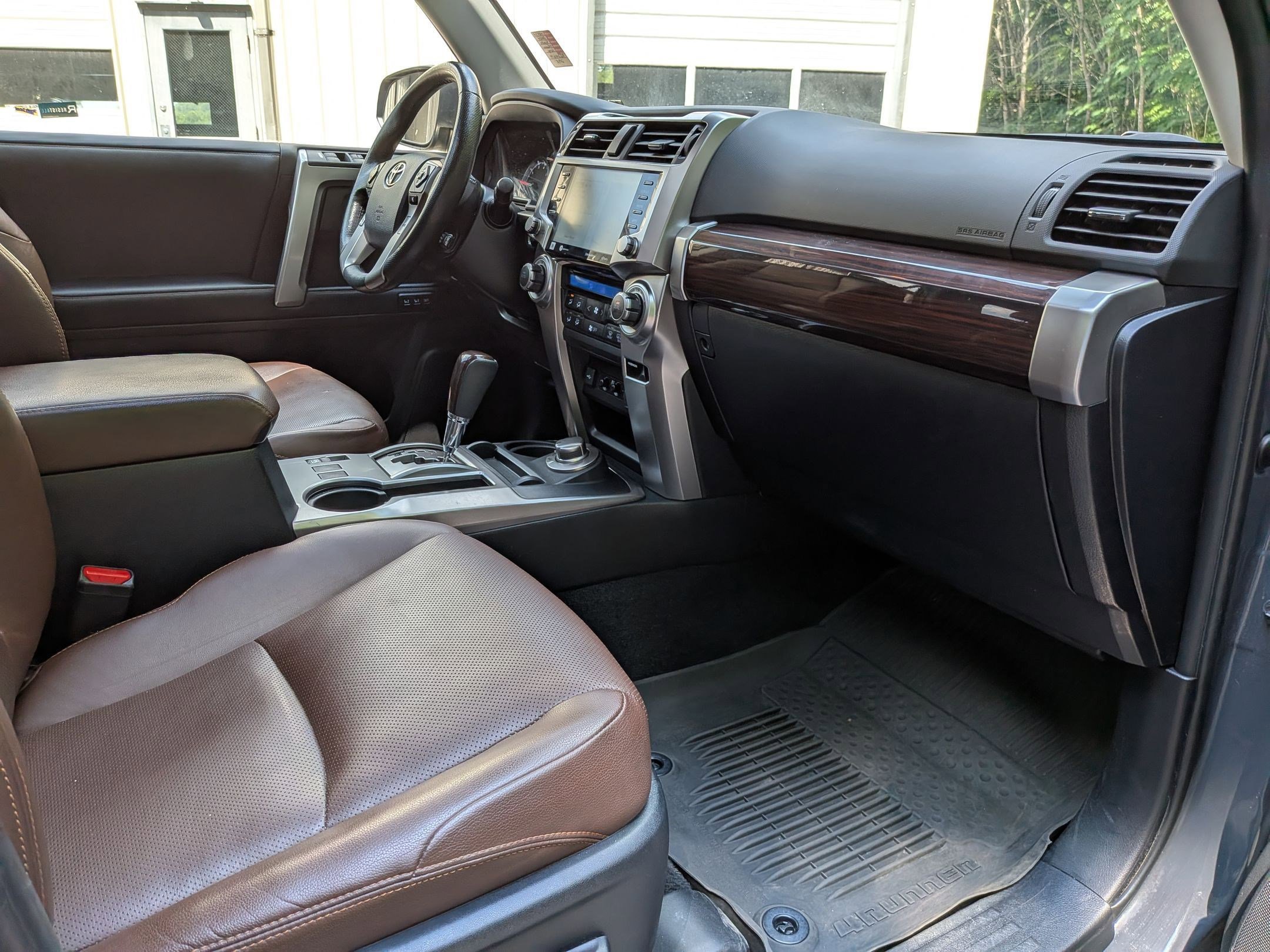 2024 Toyota 4Runner Limited photo 29