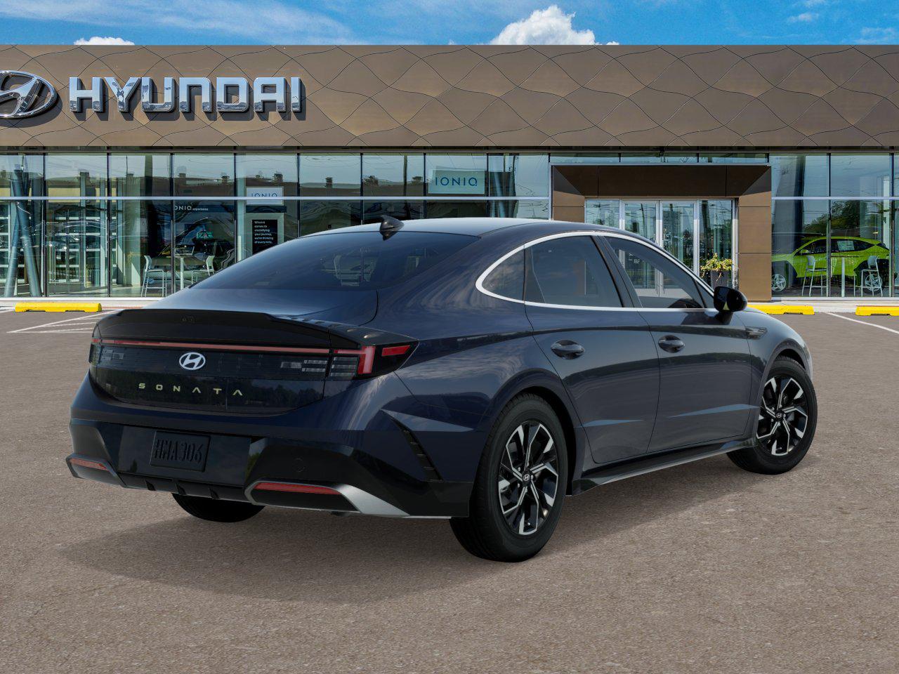 2025 Hyundai Sonata SEL photo 2