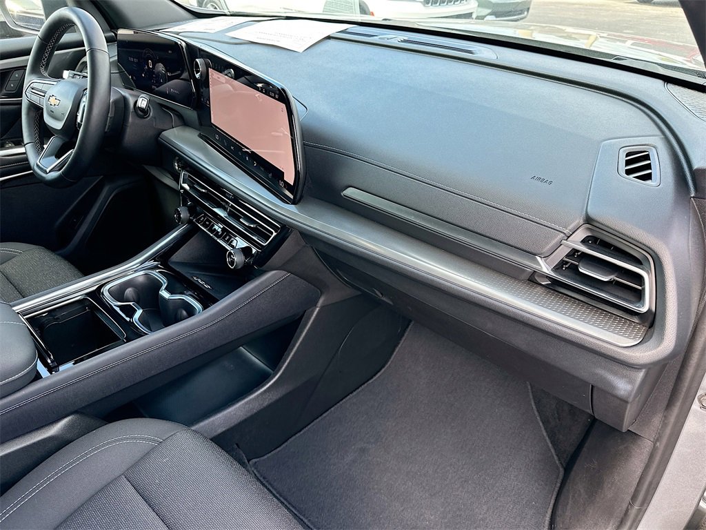 2024 Chevrolet Traverse photo 25