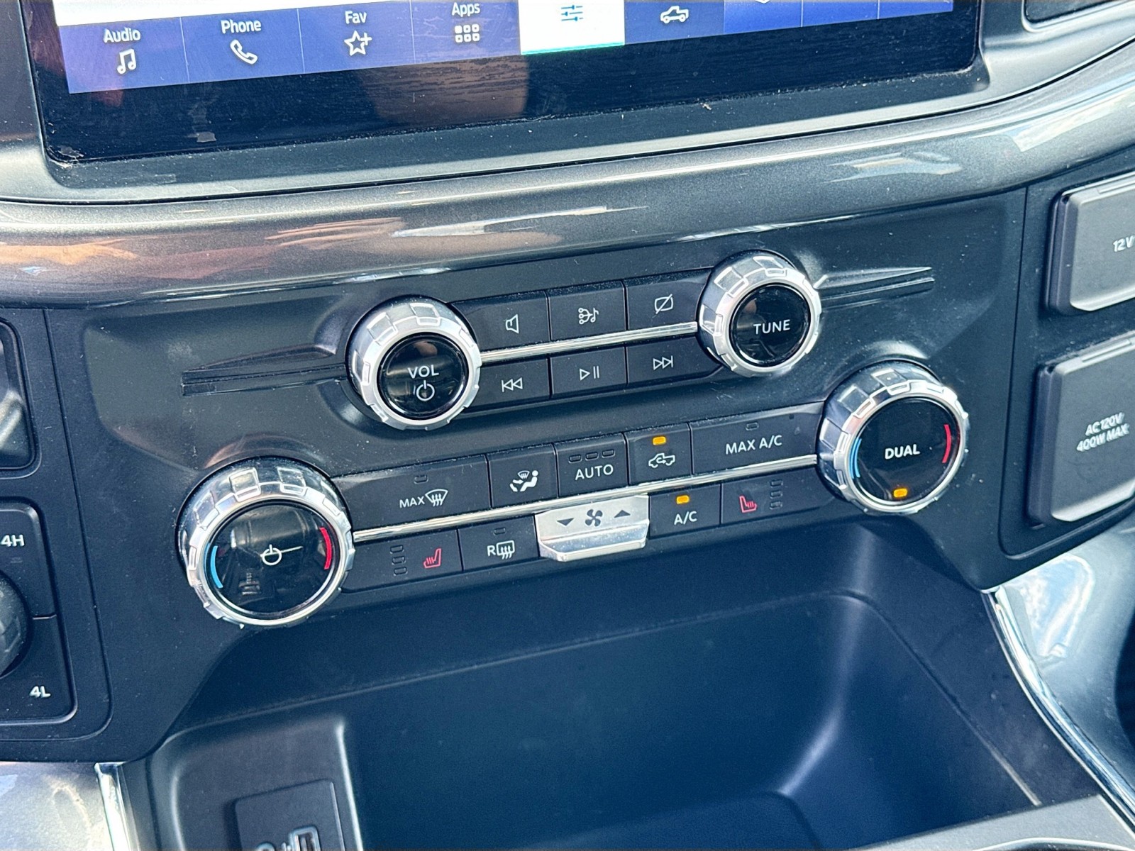 2022 Ford F-150 XLT photo 15