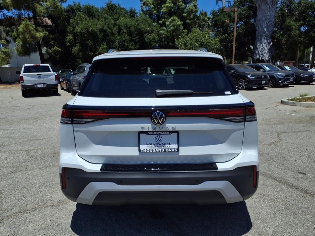 2025 Volkswagen Tiguan S photo 20