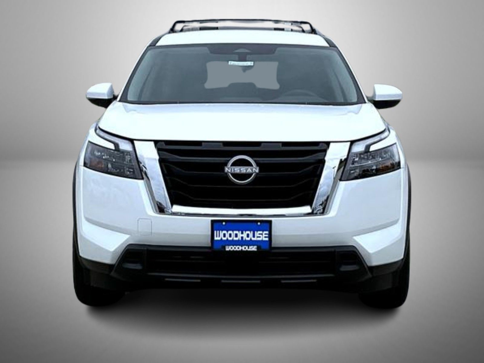 2025 Nissan Pathfinder SV photo 2