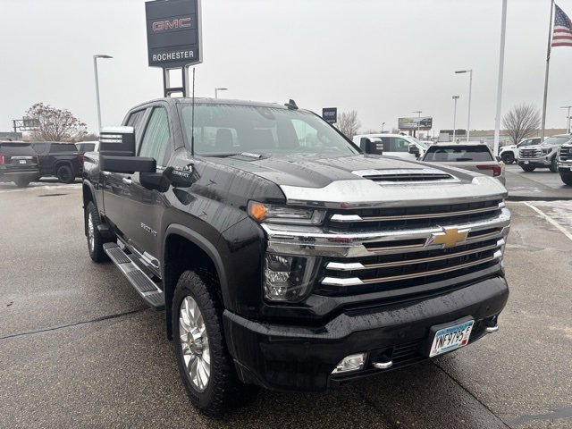 2022 Chevrolet Silverado 3500HD High Country's photo