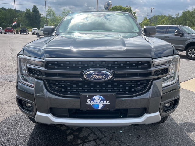 2024 Ford Ranger XLT photo 2
