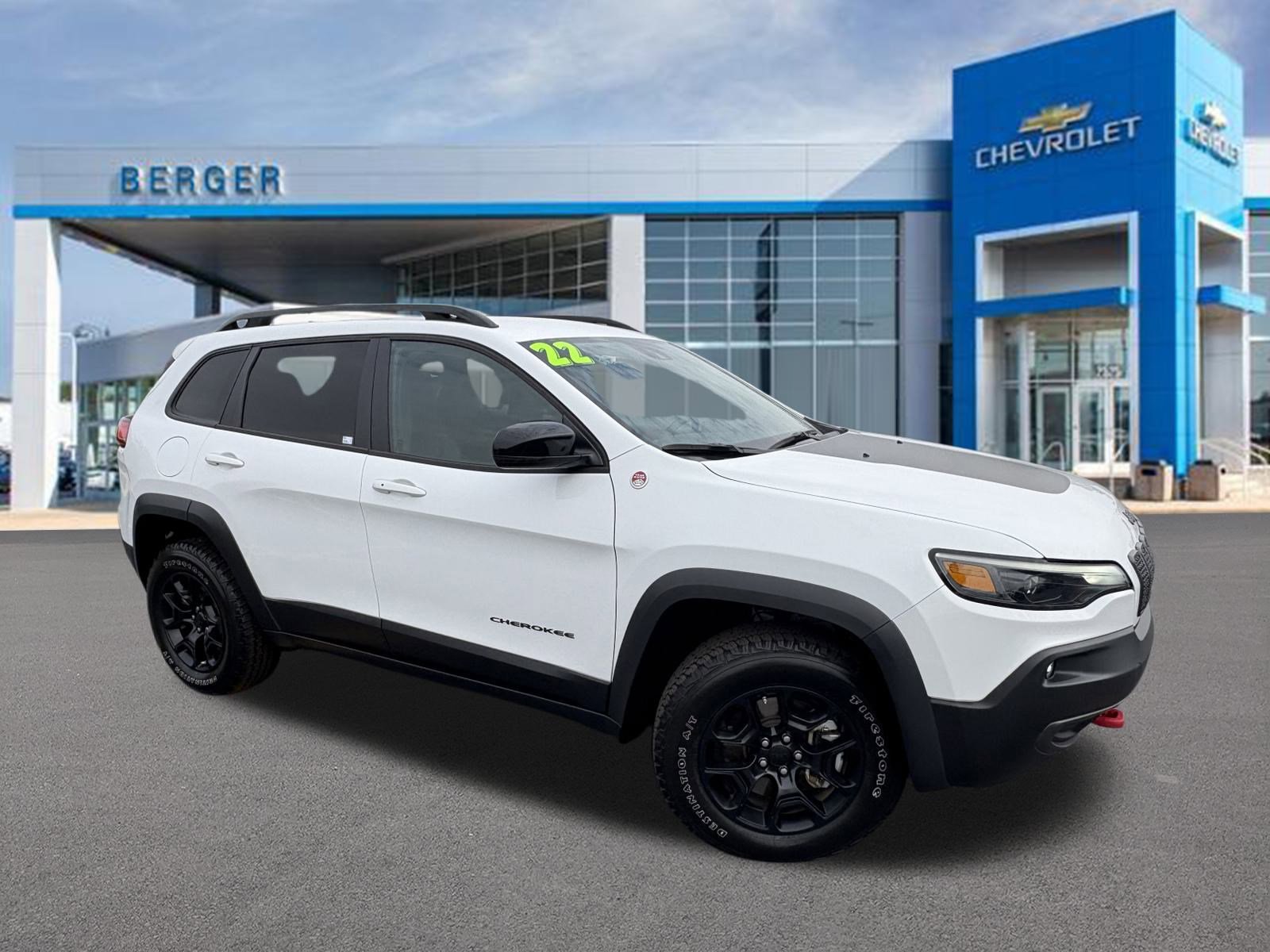 2022 Jeep Cherokee Trailhawk's photo