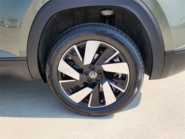 2026 Volkswagen Atlas Cross Sport SE Technology photo 24