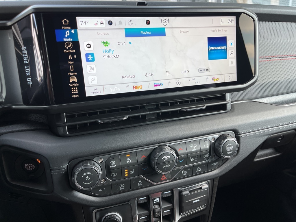 2026 Jeep Wrangler Rubicon X photo 2